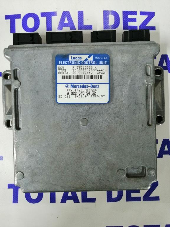 Calculator Motor ECU (DCU) Mercedes C-Class (W202) C 220 D (95 CP) - A0225455432