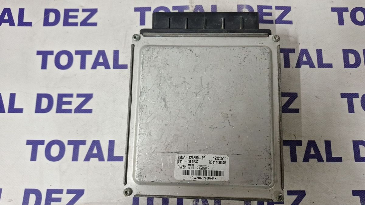 Calculator motor (ECU) Ford Focus 2002 - 12220510 2M5A12A650PF R0411C004G