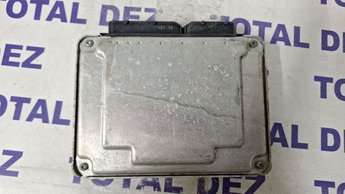 Calculator motor (ECU) Ford Galaxy 2001 - 038906019NB 0281011821