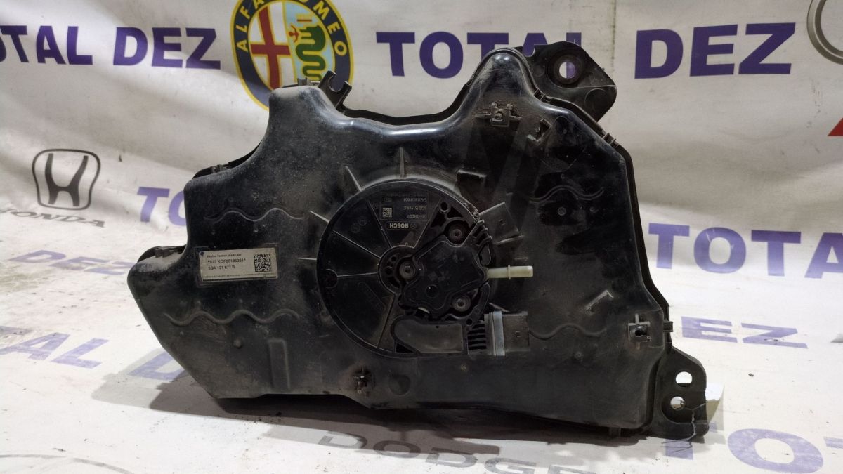 Rezervor AdBlue Volkswagen Touran III 2016 - 5QA131877B 1029865001