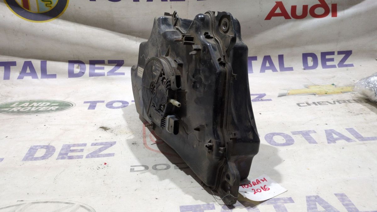 Rezervor AdBlue Volkswagen Touran III 2016 - 5QA131877B 1029865001