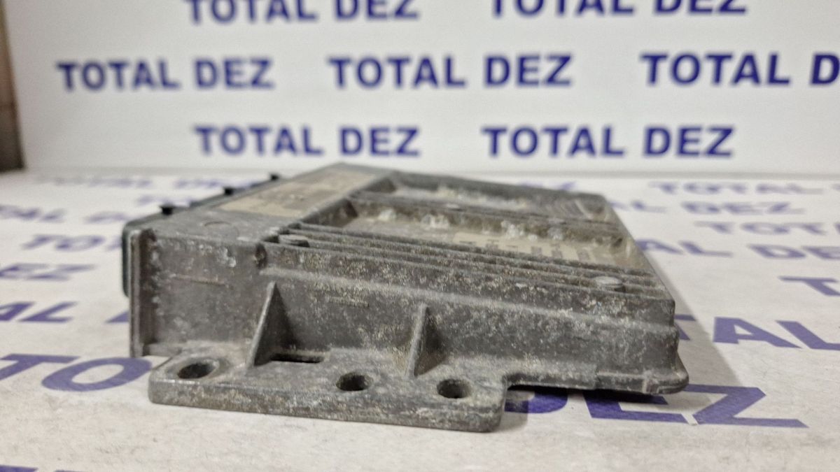 Calculator motor (ECU) Peugeot 206 206+ 2003 - 9644625680 84820V02 215843508 965100880