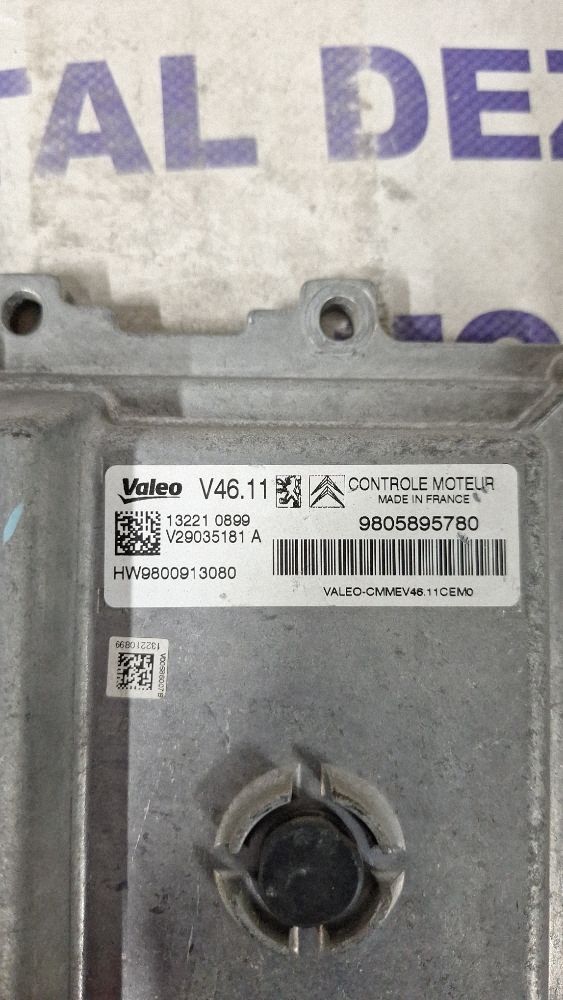 Calculator motor (ECU) Peugeot 208 I 2012 - 9805895780 V29035181A 132210899 98009138