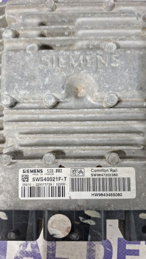 Calculator motor (ECU) Citroen C3 Pluriel Picasso 2007 - 9643455080 5WS40021FT 9647202380