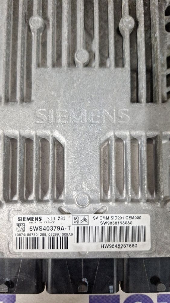Calculator motor (ECU) Peugeot 407 2007 - 5WS40379AT 9658198080