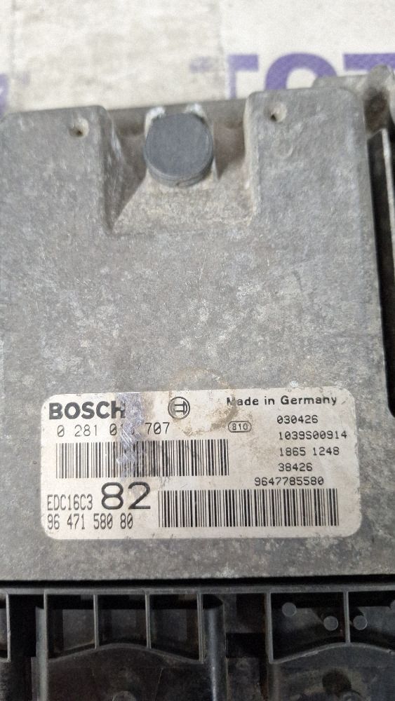 Calculator motor (ECU) Peugeot 207 2008 - 9647158080 9647785580 0281013707 0281011707