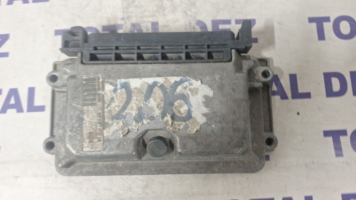 Calculator motor (ECU) Peugeot 206 206+ 1998 - 9632693980 0261206216