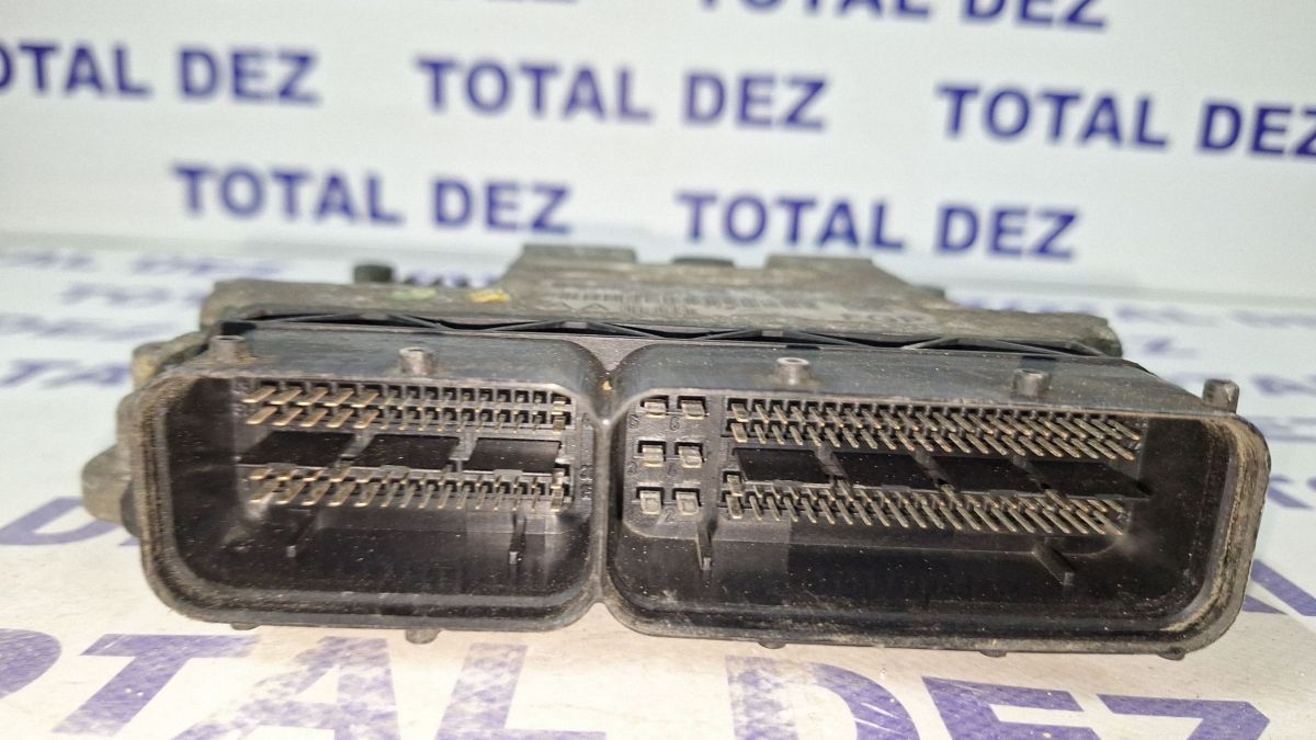 Calculator motor (ECU) Opel Vectra C 2004 - 1039S07138 55354770 0281011970