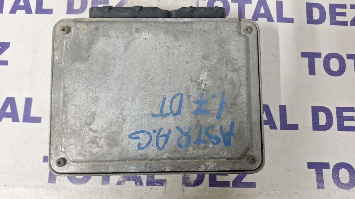 Calculator motor (ECU) Opel Astra G 1999 - 0281001670 90589736 28SA3739