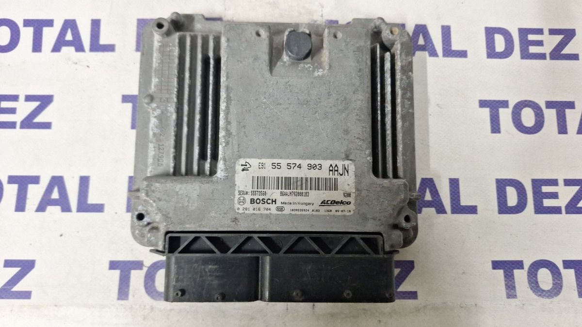 Calculator motor (ECU) Opel Insignia A 2009 - 55573560 55574903 0281016704
