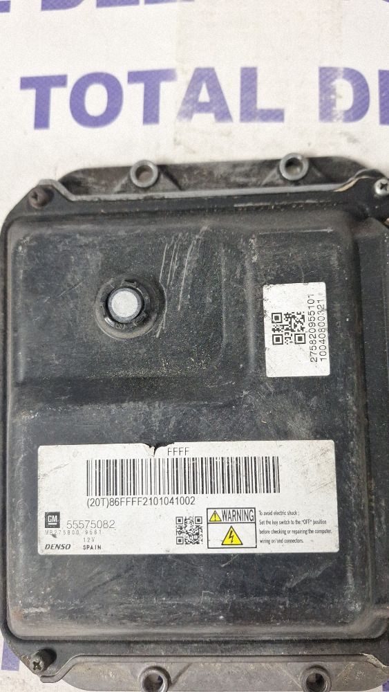 Calculator motor (ECU) Opel Astra J 2010 - 55575082 86FFFF41010410