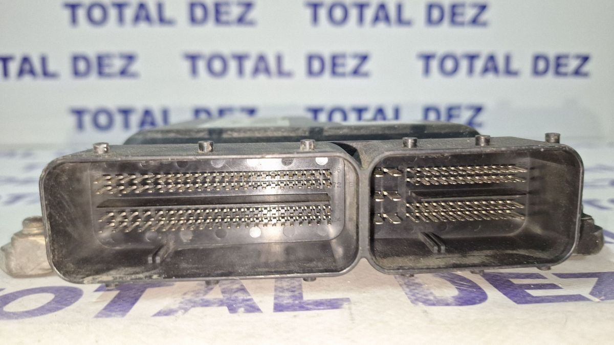 Calculator motor (ECU) Opel Astra J 2010 - 55575082 86FFFF41010410