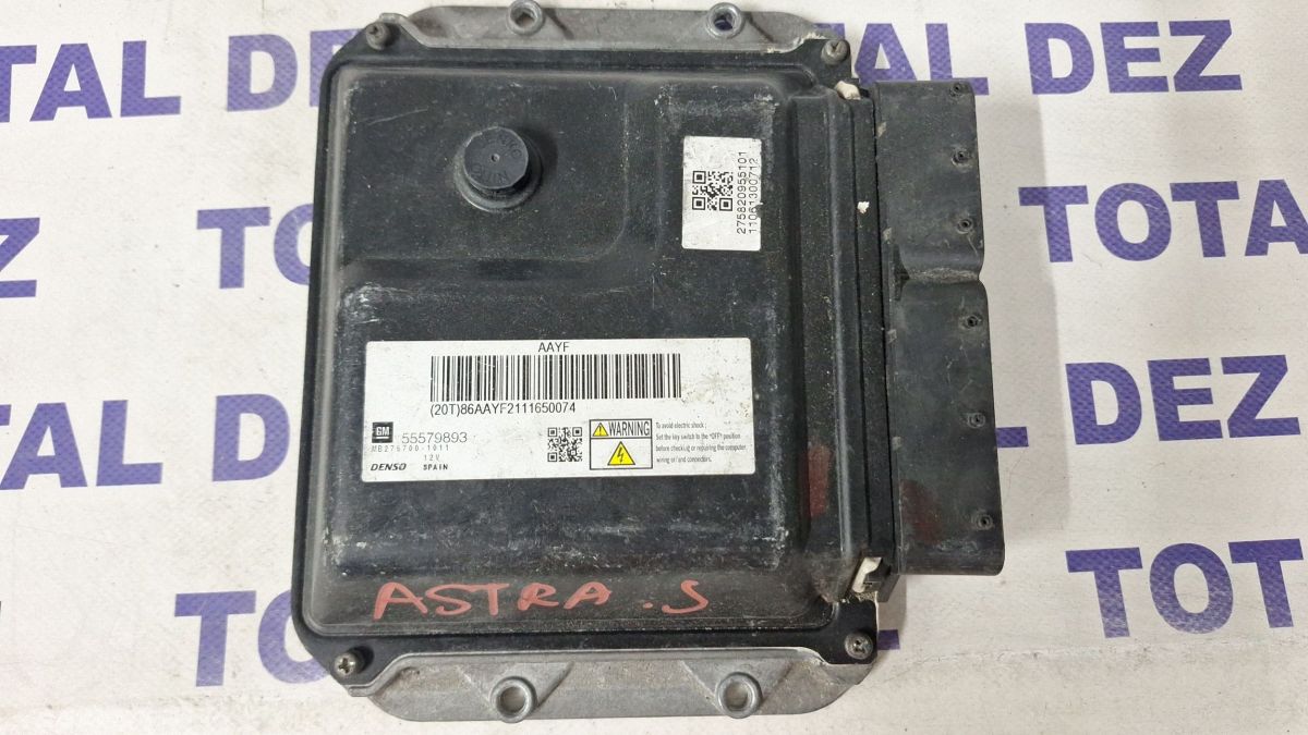Calculator motor (ECU) Opel Astra J 2009 - 55579893