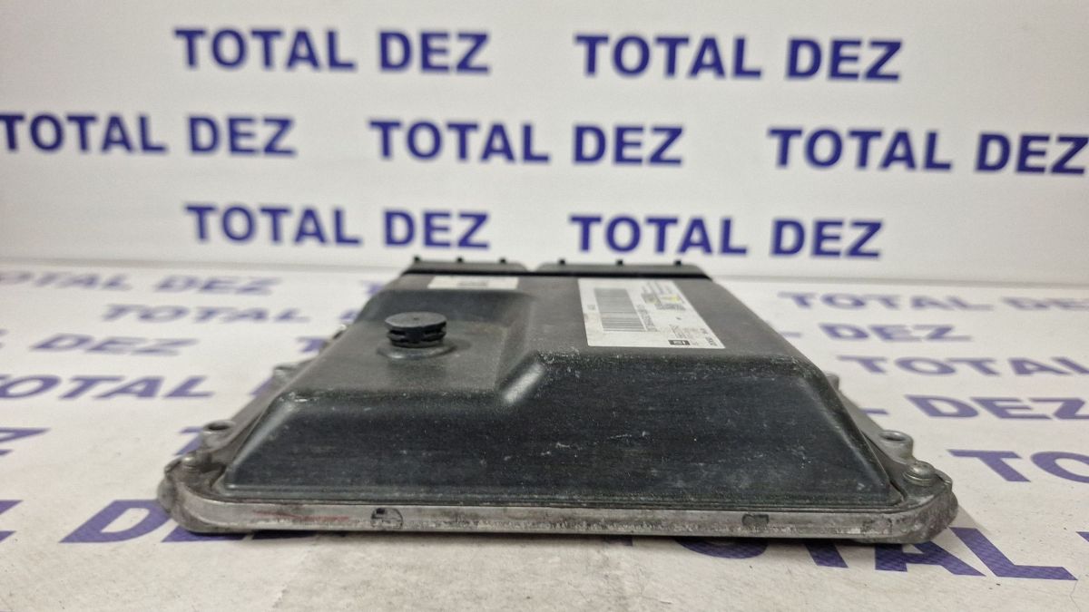 Calculator motor (ECU) Opel Astra J 2011 - 55577647 1758008884