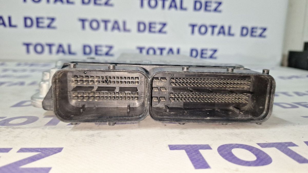 Calculator motor (ECU) Volkswagen Transporter T5 2006 - 038906016T 0281012761 1039S15249