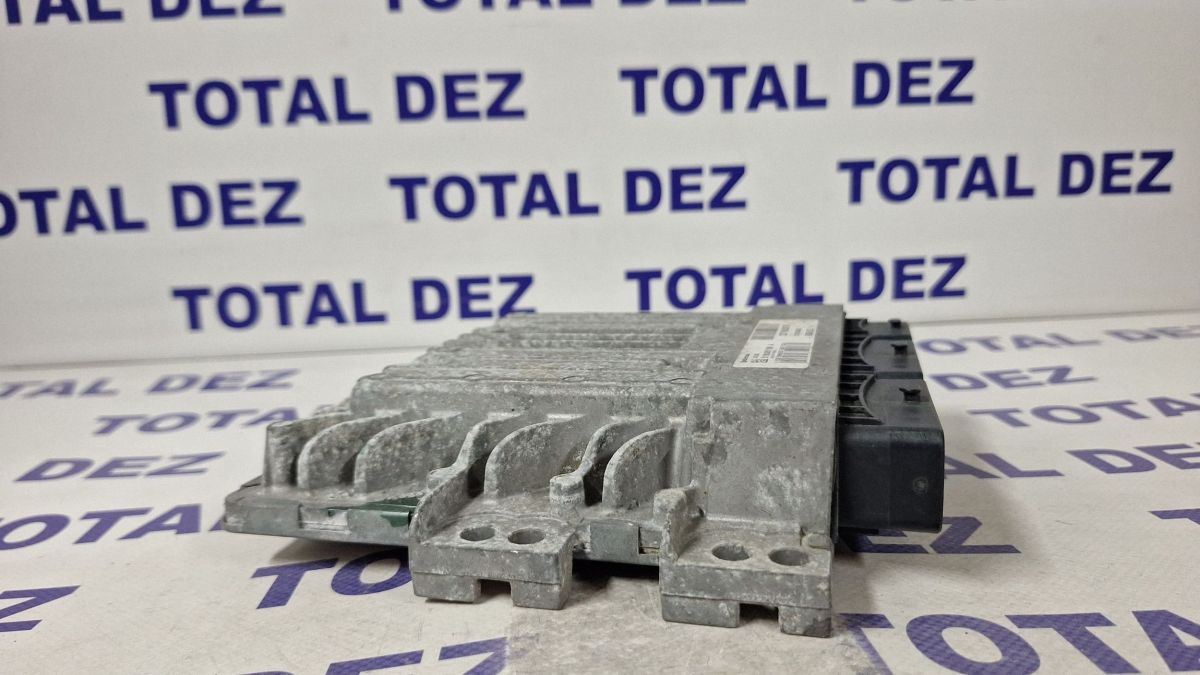 Calculator motor (ECU) Renault Megane III 2009 - 237100307R 237100033R S180067106A