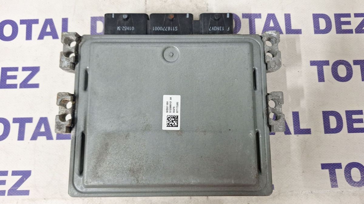 Calculator motor (ECU) Renault Laguna III 2010 - 8200726923 8200793109 S122326132A
