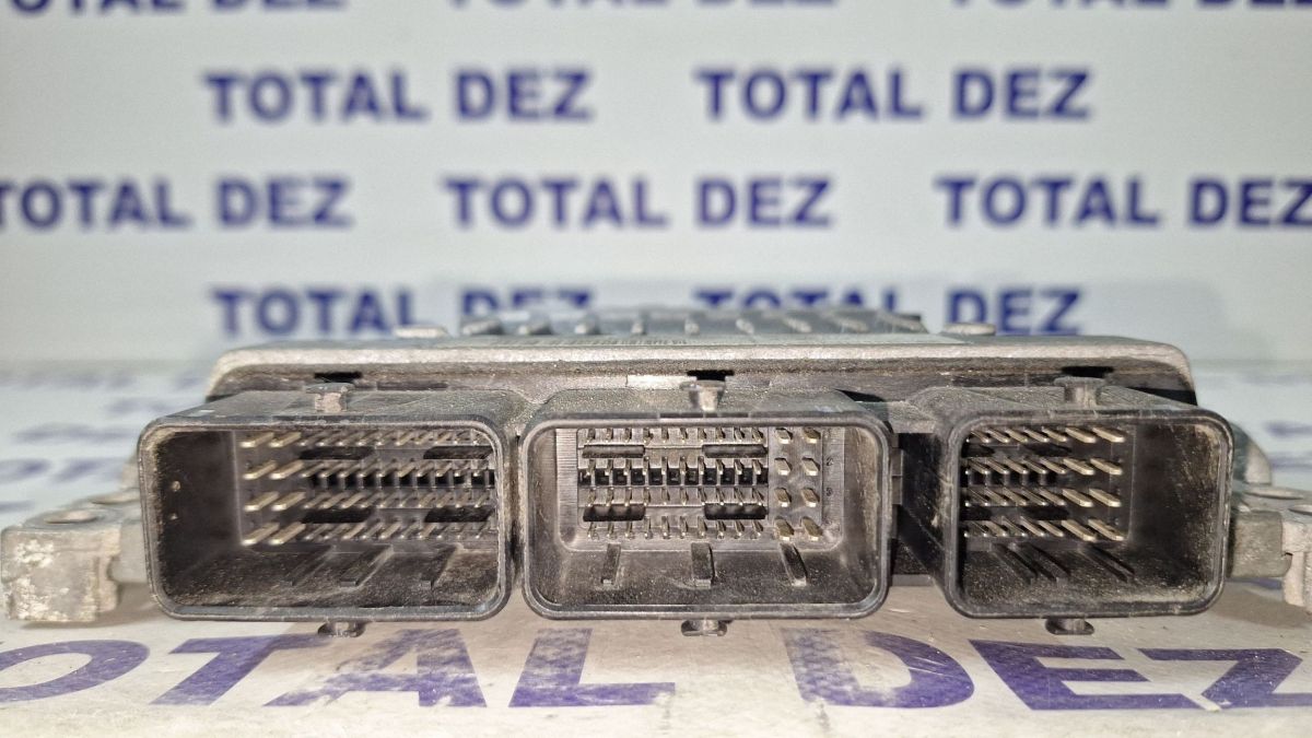 Calculator motor (ECU) Renault Laguna III 2010 - 8200726923 8200793109 S122326132A