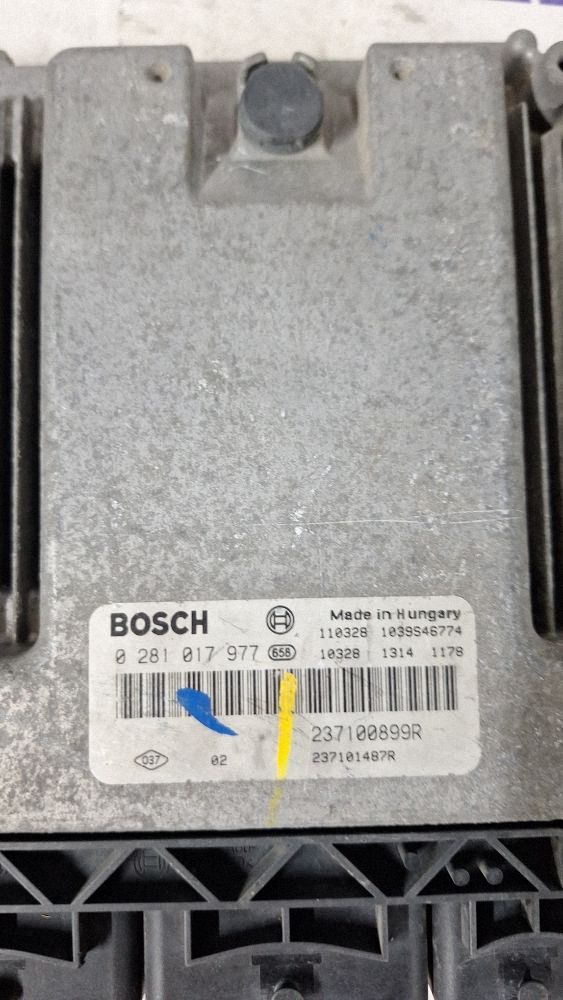 Calculator motor (ECU) Renault Master III 2010 - 237100899R 0281017977 237101487R