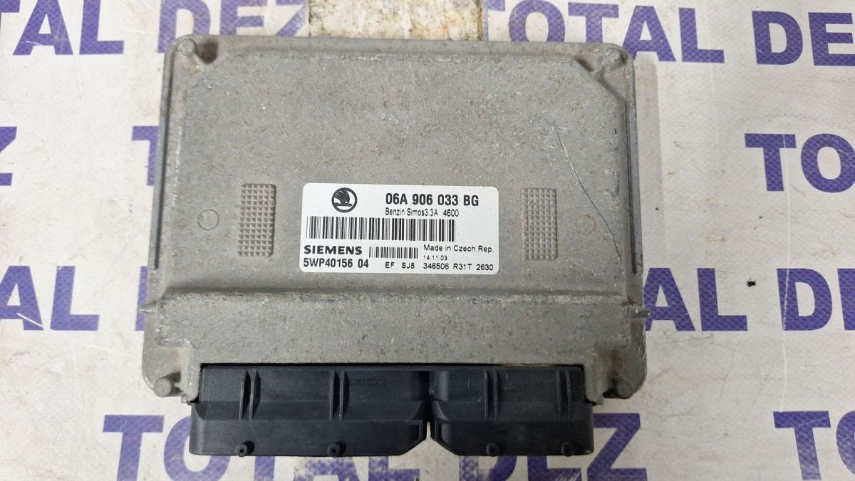 Calculator motor (ECU) Skoda Octavia Mk1 (1U) 2002 - 06A906033BG 5WP4015604