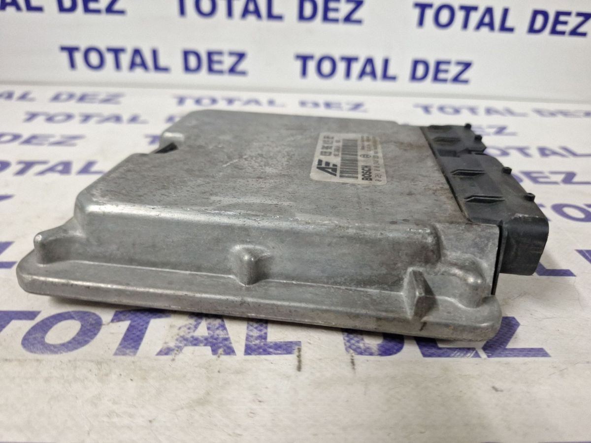 Calculator motor (ECU) Ford Galaxy 1999 - 038906019BE 0281010240 28SA4205 YM2112A650JA