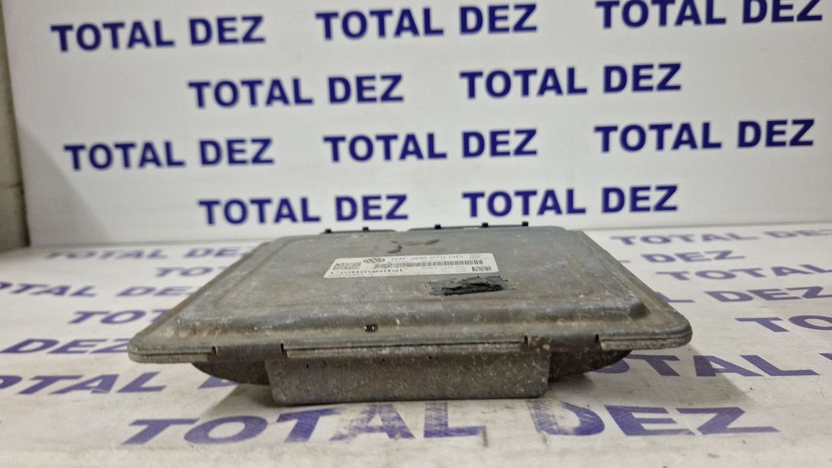 Calculator motor (ECU) Volkswagen Polo V 6R 2013 - 03F906070GD 5WP44821 03F907309AJ