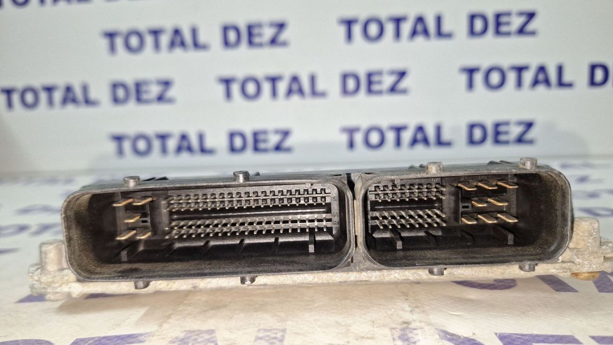 Calculator motor (ECU) Skoda Octavia Mk2 (1Z) 2010 - 06A906033HA 06A906033AA 5WP403664