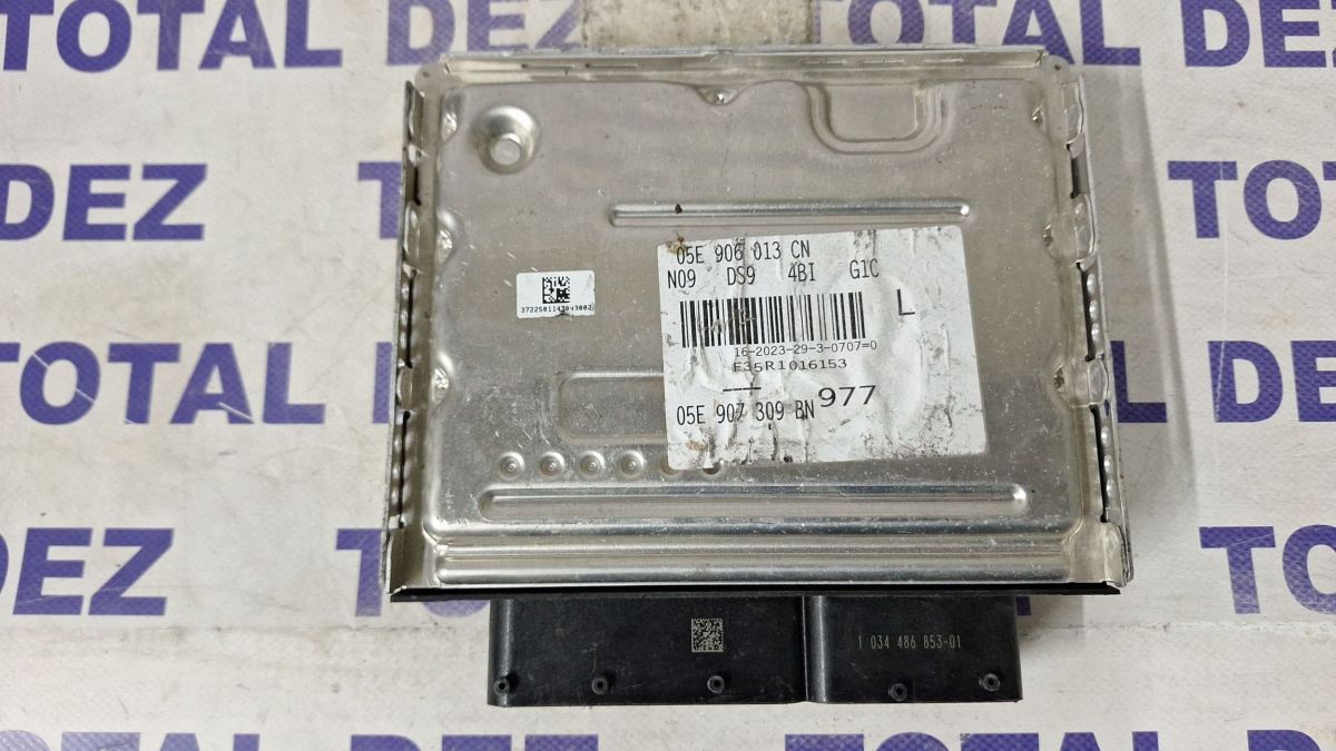 Calculator motor (ECU) Volkswagen T-Roc 2017 - 05E907309BN 0261S106T5