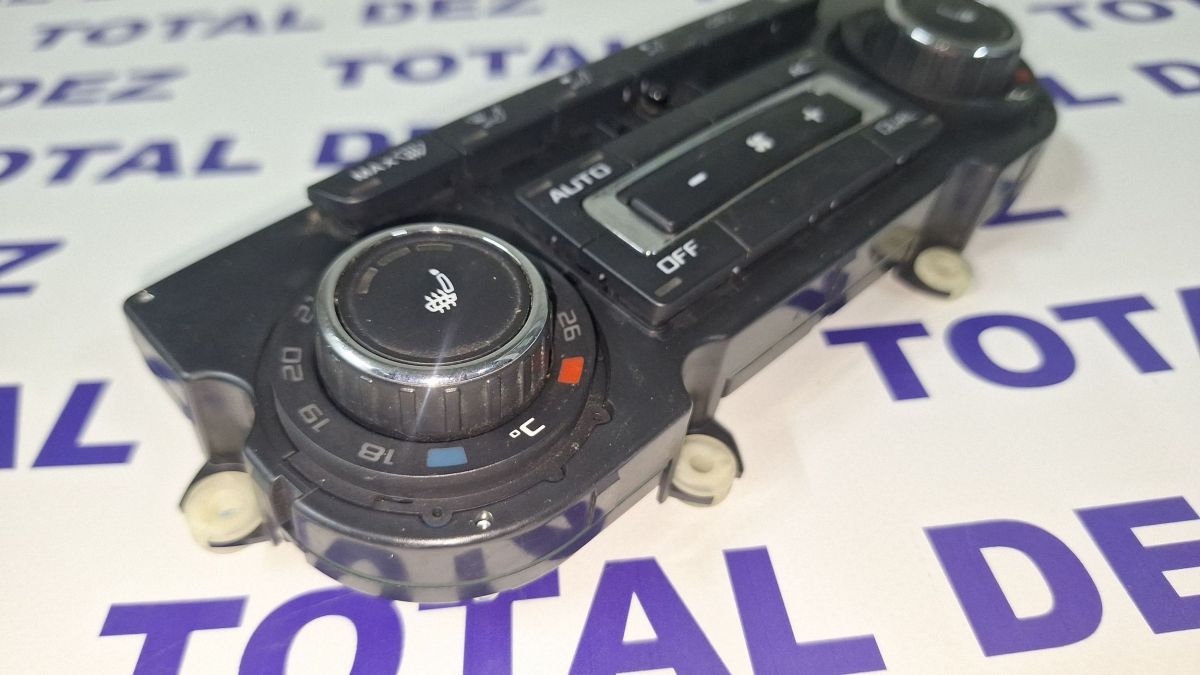Climatronic Skoda Octavia Mk2 (1Z) 2010 - 3T0907044AC 5HB00974921