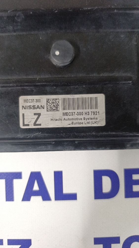 Calculator motor (ECU) Nissan Micra 2003 - MEC37300