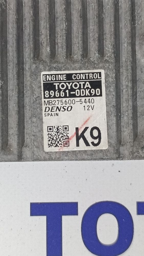 Calculator motor (ECU) Toyota Yaris 2015 - 896610DK90 MB2756005440