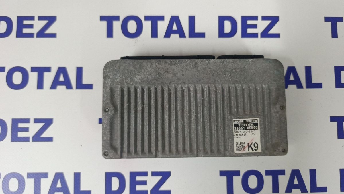 Calculator motor (ECU) Toyota Yaris 2015 - 896610DK90 MB2756005440
