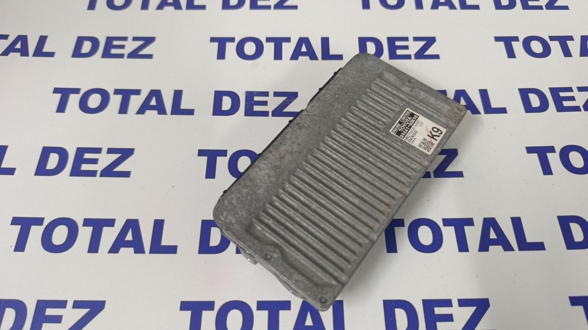Calculator motor (ECU) Toyota Yaris 2015 - 896610DK90 MB2756005440
