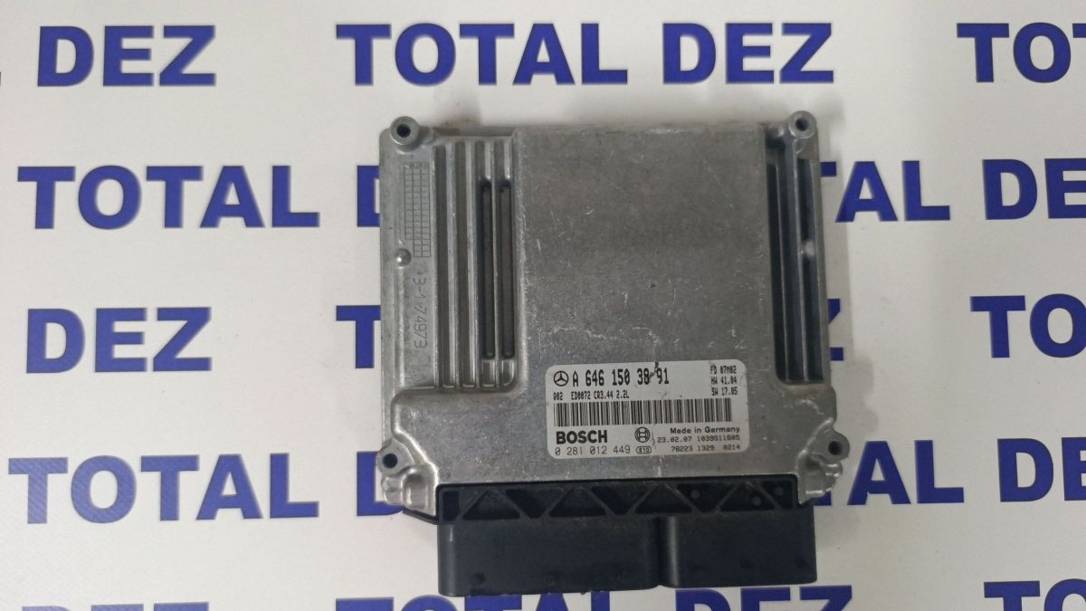 Calculator motor (ECU) Mercedes C-class 2004 - A6461503891 0281012449