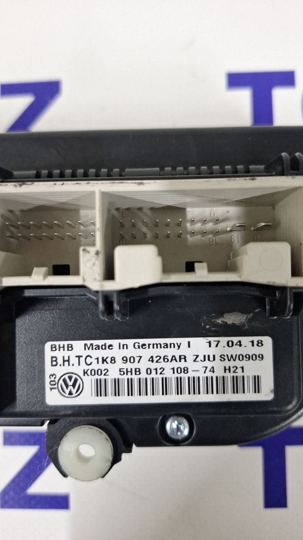 Climatronic Volkswagen Caddy 2020 - 1K8907426AR 5HB01210874