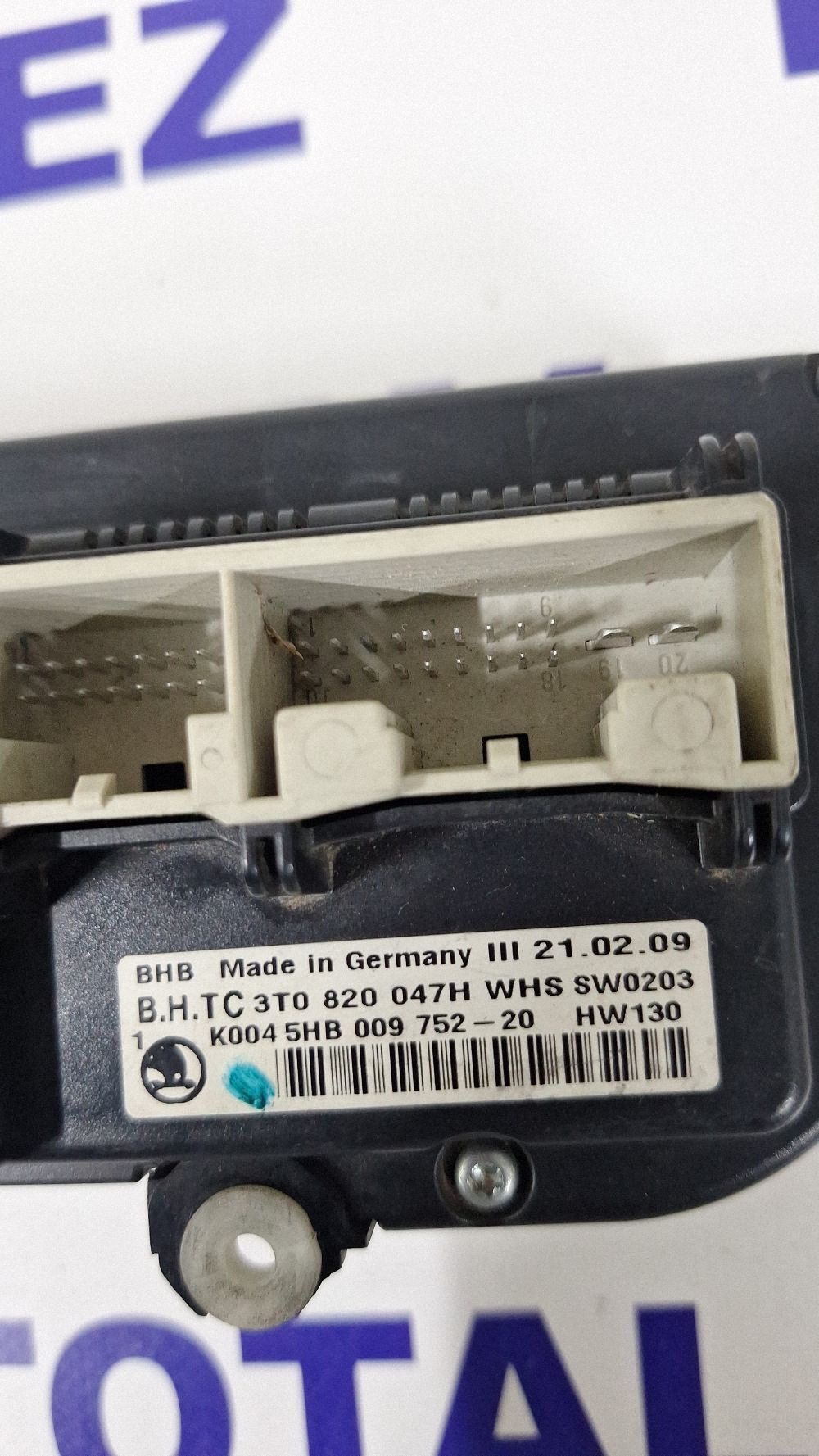 Climatronic Skoda Octavia Mk2 (1Z) 2010 - 3T0820047H