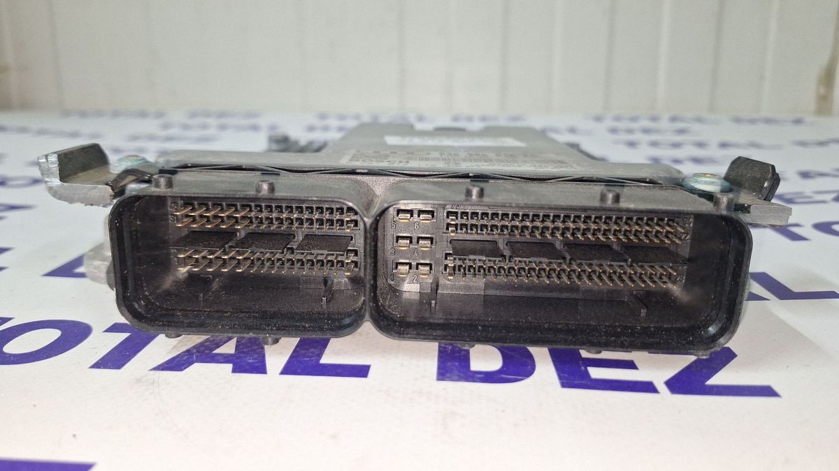 Calculator motor (ECU) Audi A4 S4 B7 8E 8H 2006 - 03G906016FC 0281012172 1039S10649
