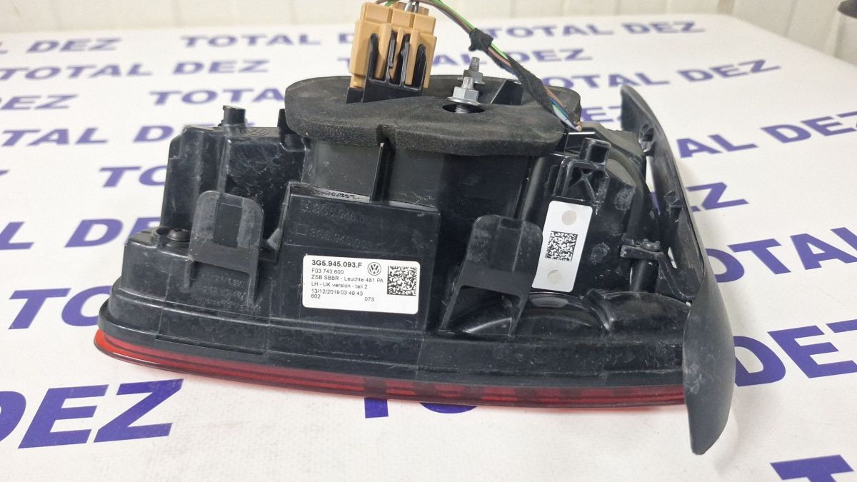 Stop Stanga spate Volkswagen Passat B8 2021 - 3G5945093F E03743600