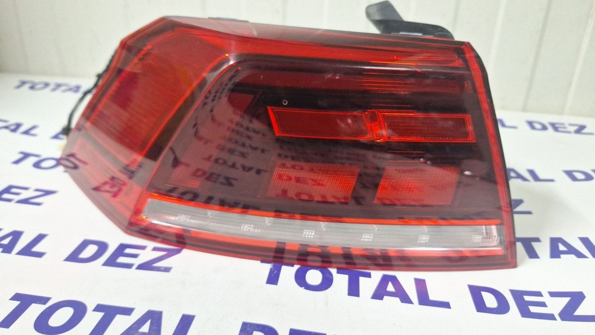 Stop Stanga spate Volkswagen Passat B8 2015 - 3G5945095H F03741000