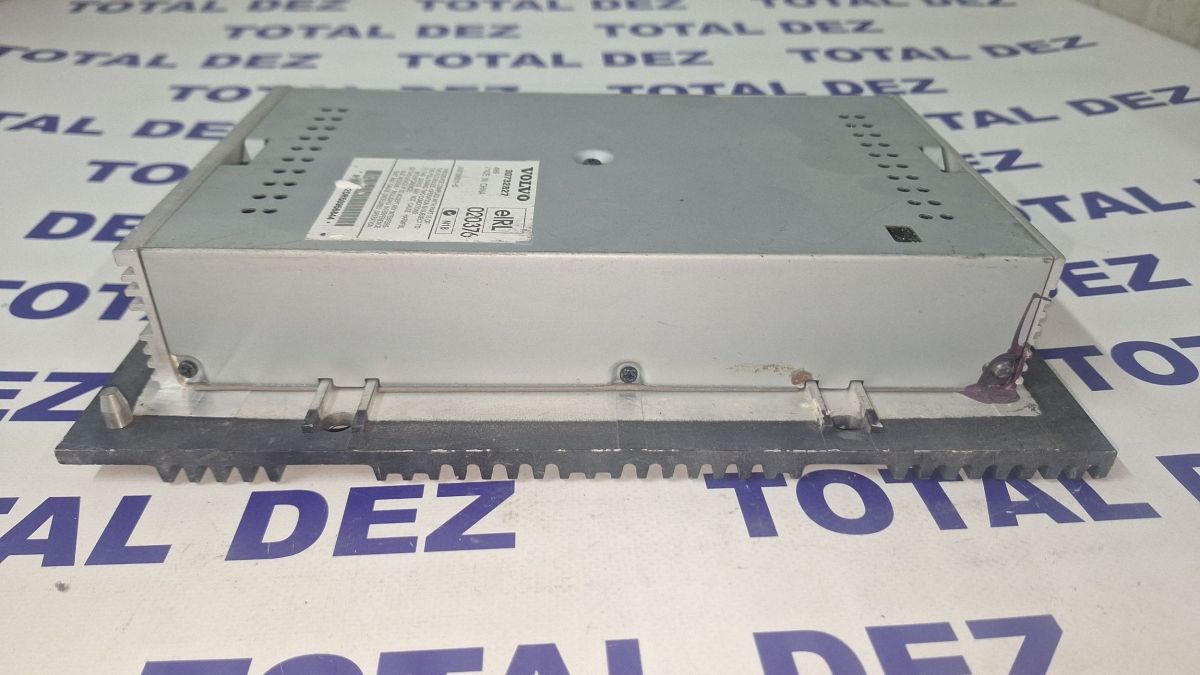 Amplificator audio Volvo XC90 2004 - 30732827 020376 3067396B01