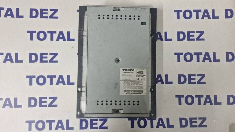 Amplificator audio Volvo XC90 2004 - 30732827 020376 3067396B01