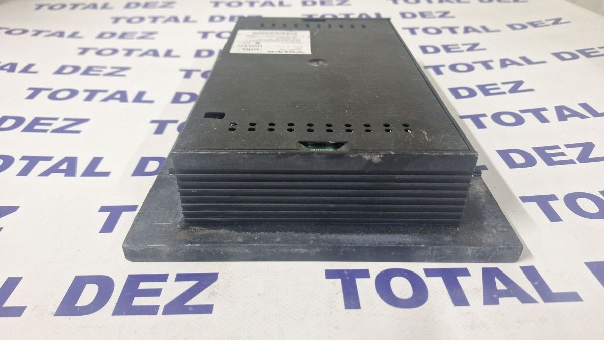 Amplificator audio Volvo XC90 2003 - 020377 30657755 3067222B02B