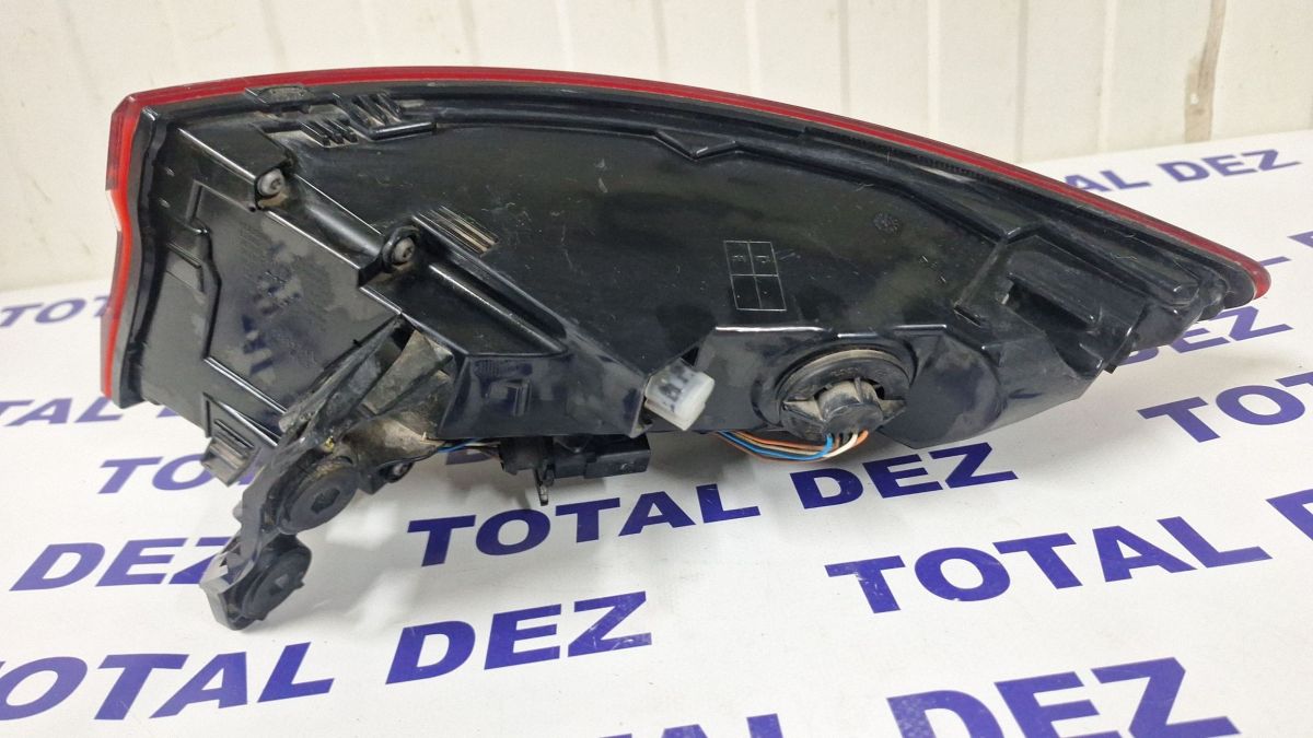 Stop Stanga spate Audi A4 S4 B9 8W 2016 - 8W5945091B 2SD01224601 00002065