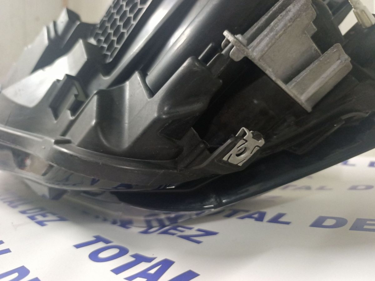Far Dreapta fata Volkswagen Touareg III 2021 - 761941036 1EX01314302