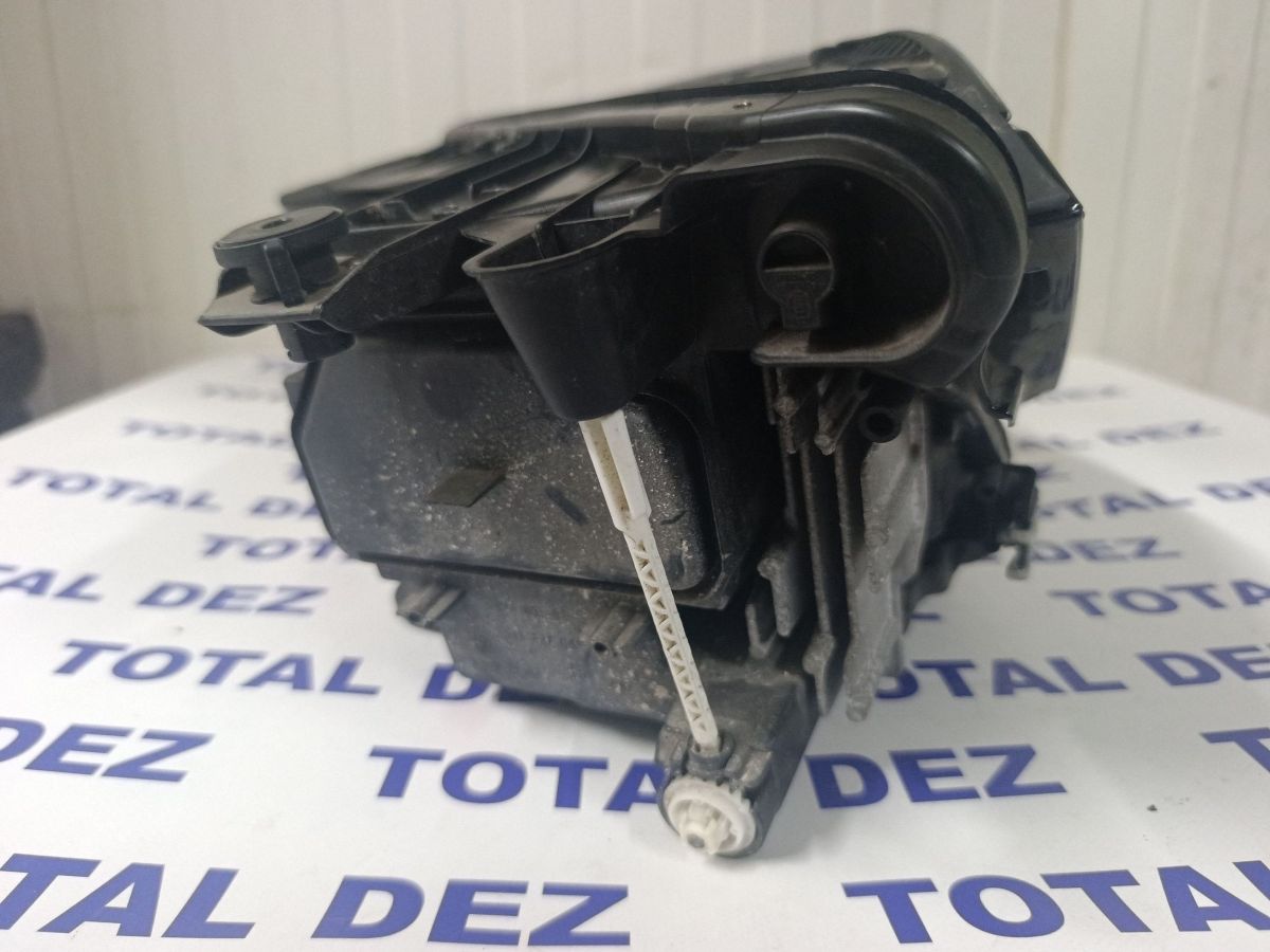 Far Dreapta fata Volkswagen Touareg III 2021 - 761941036 1EX01314302