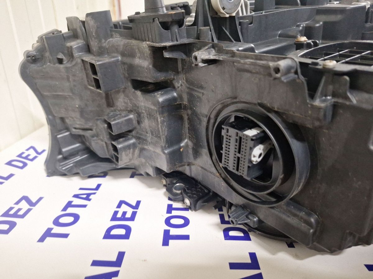 Far Stanga fata BMW Seria 7 G11 G12 2017 - 8499235 7729100017 300000020974180