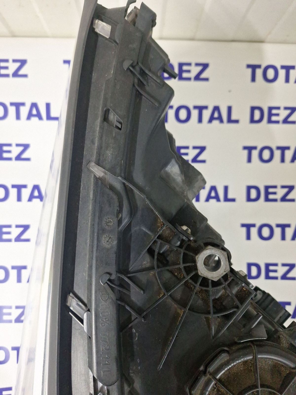 Far Stanga fata BMW Seria 7 G11 G12 2017 - 8499235 7729100017 300000020974180