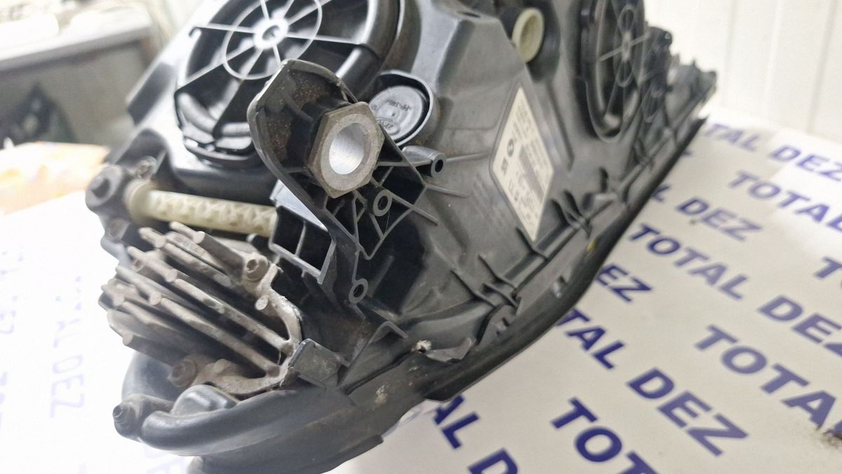 Far Dreapta fata BMW Seria 7 G11 G12 2015 - 8499236 7729200017 2018051806