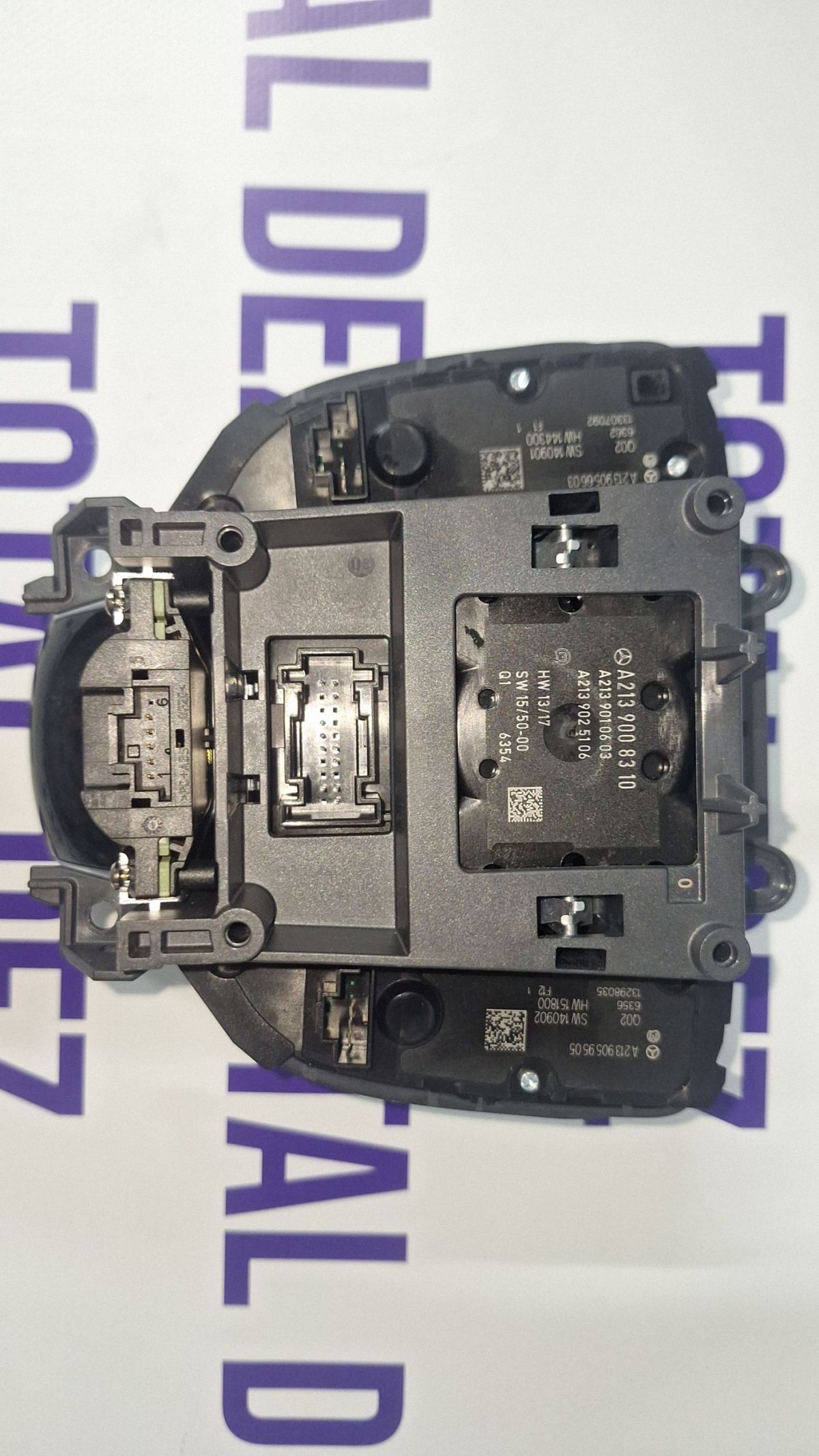 Interfata audio Mercedes E-class W213 2016 - A2139004608 A2C39593100 0609164231