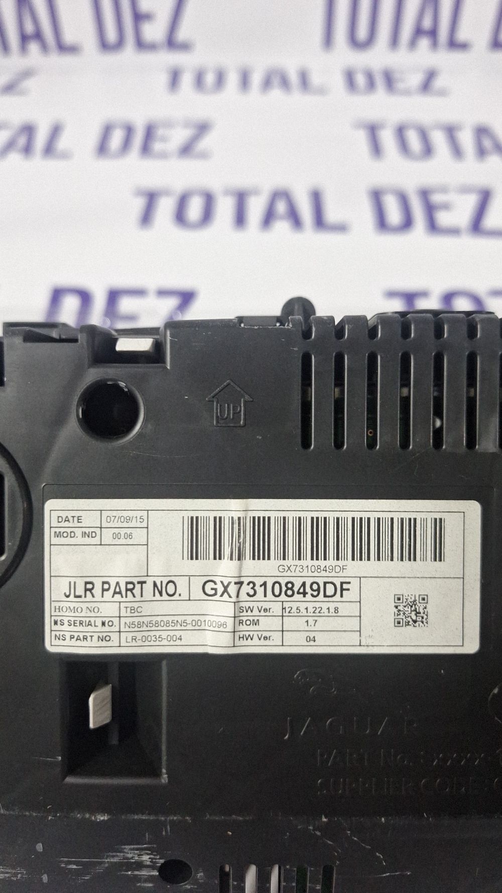 Ceasuri bord Jaguar XE 2016 - GX7310849DF